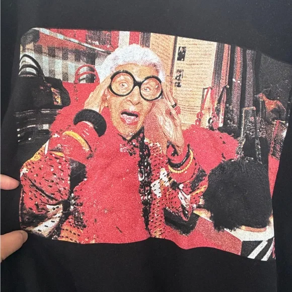 Zara Graphic Pullover Sweater - Picture 2 of 5